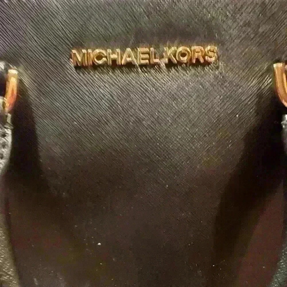 $498 Retail Michael Kors‎ MD DOME Like NEW Beautiful Authentic - Picture 5 of 5